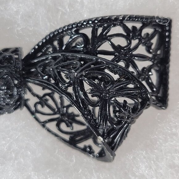 Vintage Black Intricate Classic Elegant Filigree Lace Metal Bowl Pin Brooch - Picture 2 of 6